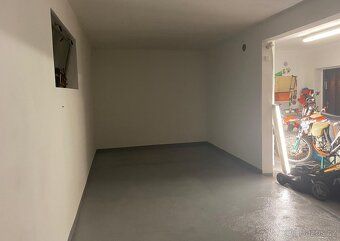 Продається будинок площею 100 м² з ділянкою 932 м² Пропоную