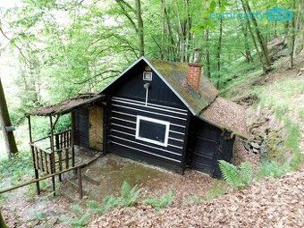 Я пропоную будинок у Грушице біля Праги за відвіз.