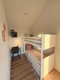 Willa Aura to kompaktowy dom mobilny o powierzchni 35 m²