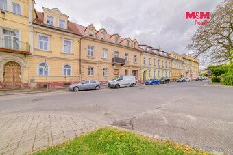 Nabízíme k pronájmu světlý byt o dispozici 1+kk a výměře 30 
