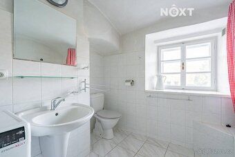 W samym centrum miejscowości Zdíkov, w jednej z najbardziej