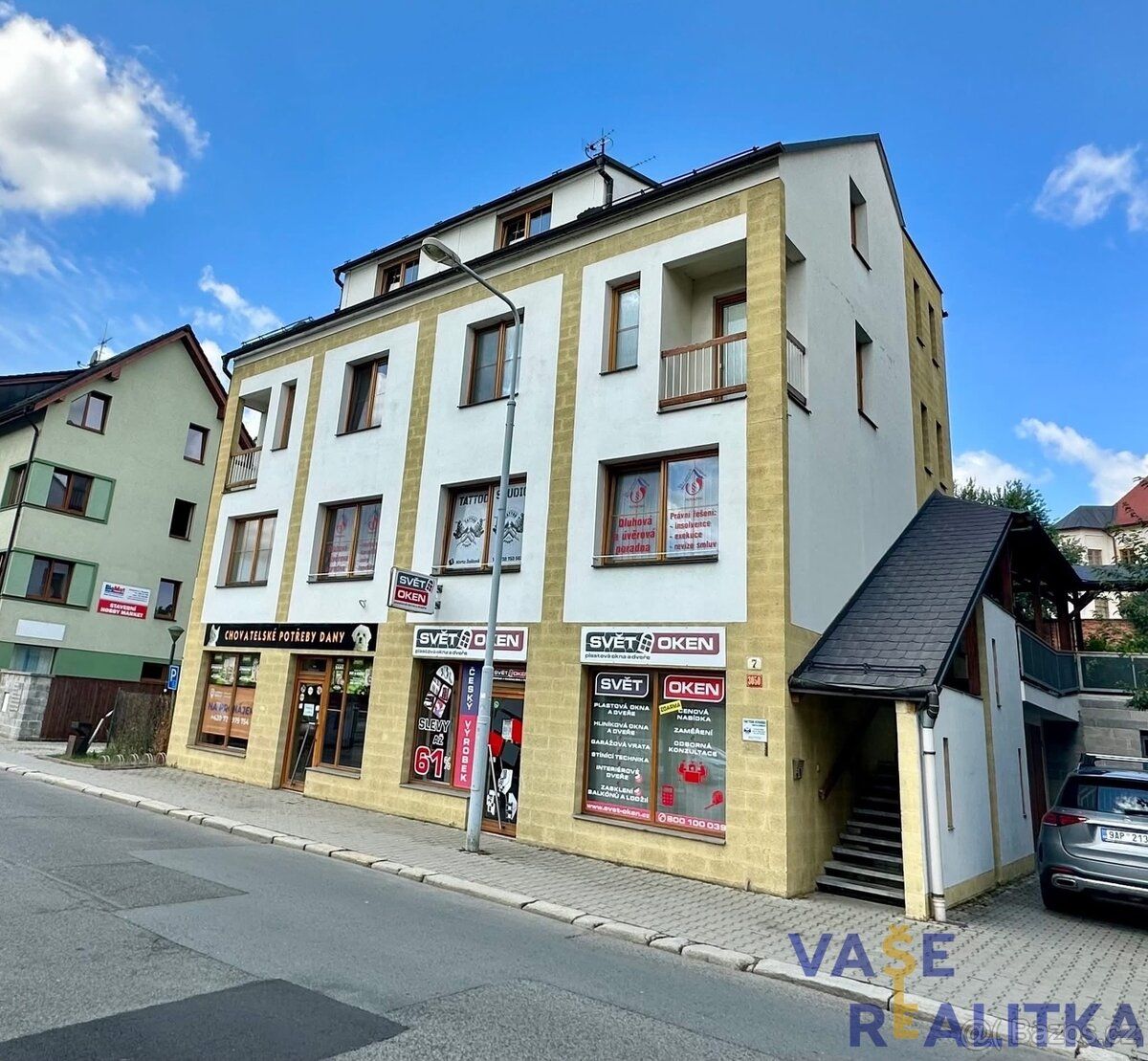 Nabízíme k pronájmu byt o dispozici 2+kk a podlahové ploše 4
