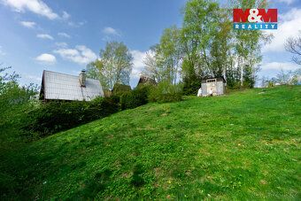 Пропонуємо до продажу земельну ділянку площею 440 м²
