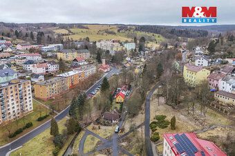 Exkluzivní nabídka prodeje samostatně stojící chaty v srdci 