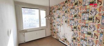 Pronájem prostorného bytu 4+1 o užitné ploše 85 m² v panelov