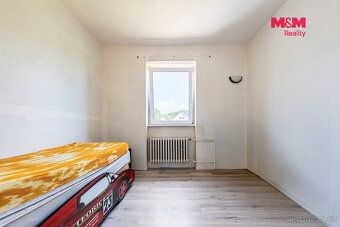 Investiční příležitost v obci Dobrčice. Nabízíme víceúčelový