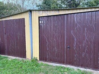 Nabízíme k pronájmu prostornou garáž u rodinného domu v Žamb