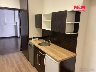Nabízíme k pronájmu exkluzivní kanceláře celkem 120m2, na ul