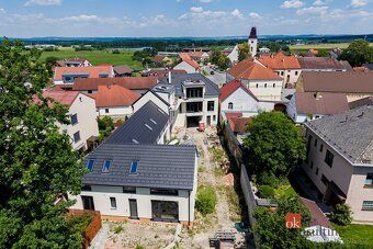 Sprzedaję mieszkania/3+kk, 90 m2, 37384 Dubné, Czeskie