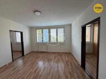 Oferujemy do wynajęcia spółdzielcze mieszkanie o