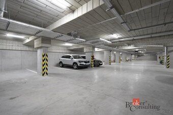 Оренда, квартира/2+кк, 74 м2, Железна 3057/8, 30100
