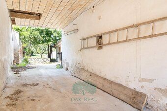 Ref. No. 00239 I would like to exclusively offer you for