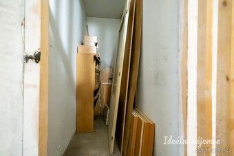 We offer for subletting a bright and very pleasant