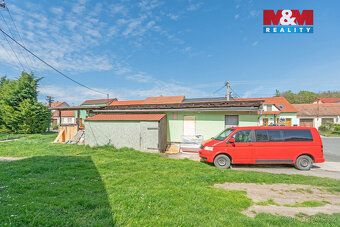 Ми пропонуємо на продаж комерційну нерухомість у селі