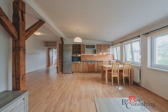 Уютна квартира 2+кк 72 м² з окремим паркувальним