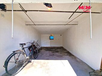 Prodáme řadovou garáž v osobním vlastnictví o velikosti 20 m