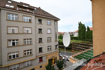Na dlhodobý podnájom ponúkame priestranný a svetlý byt s