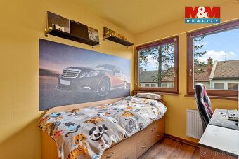 Nabízíme k prodeji moderní rodinný dům o dispozici 4+1, situ