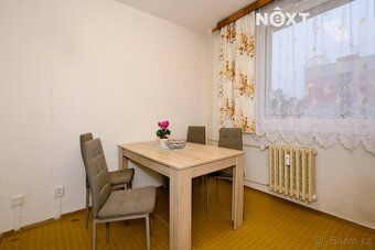 Nabízíme k prodeji prostorný byt s dispozicí 3+1 72m2 , přič