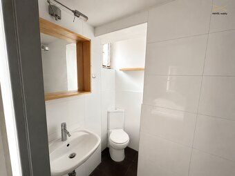 BYT 3+1, 77 m², 1. NADZEMNÍ PODLAŽÍ, SKLEP 19 m², GARÁŽ 17 m