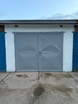 PRODEJ DRUŽSTEVNÍ GARÁŽE 19 m² – Přerov, Gen. Rakovčíka, 3. 