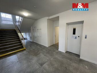 We offer rental of an apartment 2+kk measuring 70 m2 with a