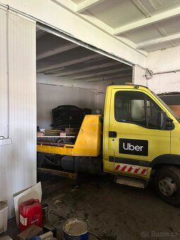 Přenechám za odstupné plně vybavený autoservis, užitná ploch