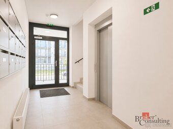 Podnájem bytu 2+kk, 62 m2 se zahradou a garážovým stáním - M