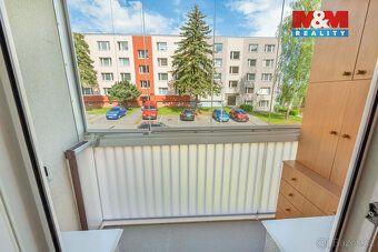 Nabízíme k prodeji velmi příjemný a světlý byt o dispozici 3