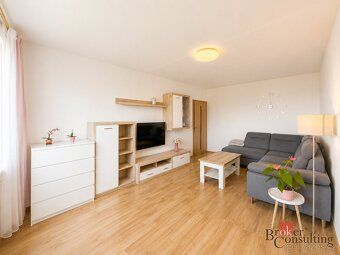 Prodej bytu 3+1 s lodžií, 77 m2, Hodonínská 55, PlzeňNa prod