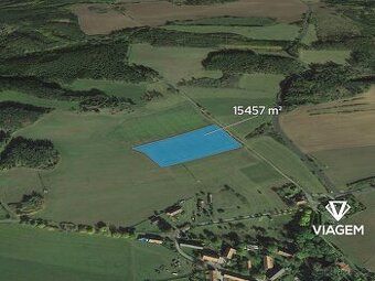 W powiecie Plzeň-północ, w granicach katastralnych