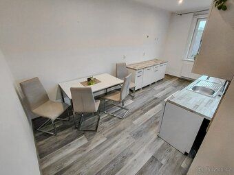 Nabízím výměnu bytu 2+1 (80m2) se sklepem a zahradou (včetně