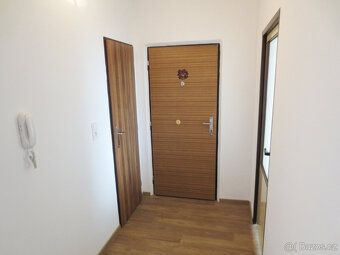 Pronájem pěkného, nově zrekonstruovaného bytu 1+1 o výměře 3