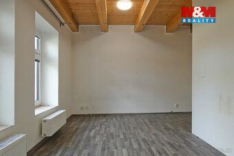 Rodinný dům o dispozici 4+1 připravený k okamžitému bydlení.