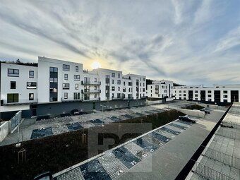 Nr ewidencyjny N08304 Oferujemy piękny, nowy apartament
