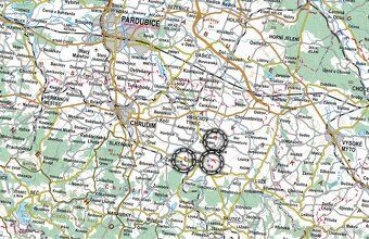 V katastrálních územích Chrast, Podlažice, Rosice u Chrasti 