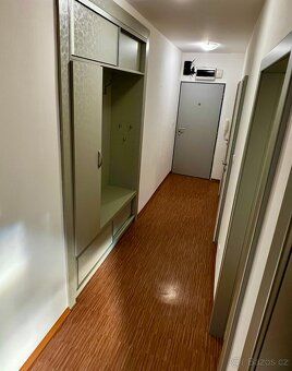 Prodej bytu 3+1 se zaskleným balkonem | osobní vlastnictví |