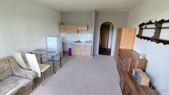 Pronájem slunného a vybaveného bytu 1+kk o výměře 27,30m2 v 