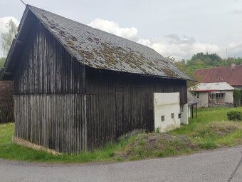 Volejte prosím mezi 15 a 18 hodinou. RK nevolejte! Popis lok