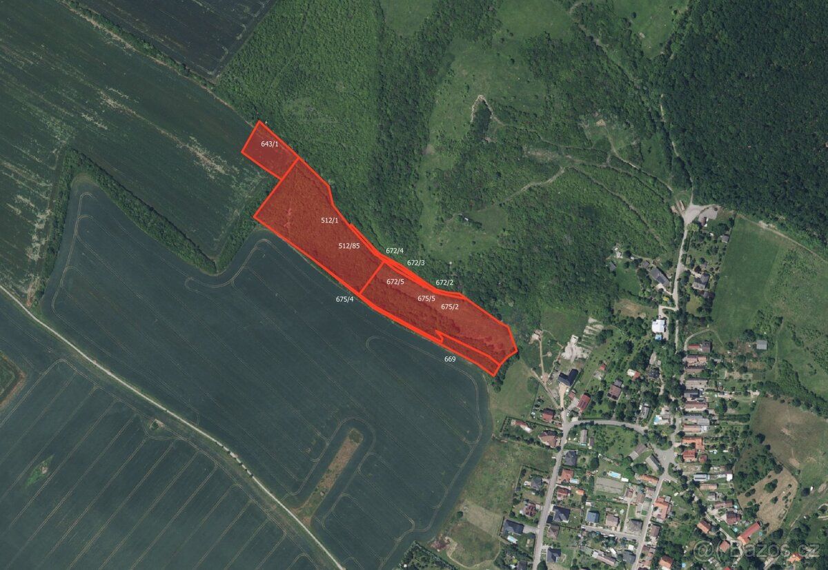 W obszarach katastralnych Dobrovice i Nepřevázka w powiecie