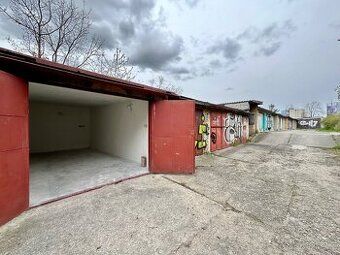 Oferuję na sprzedaż garaż o powierzchni zabudowy 20 m²