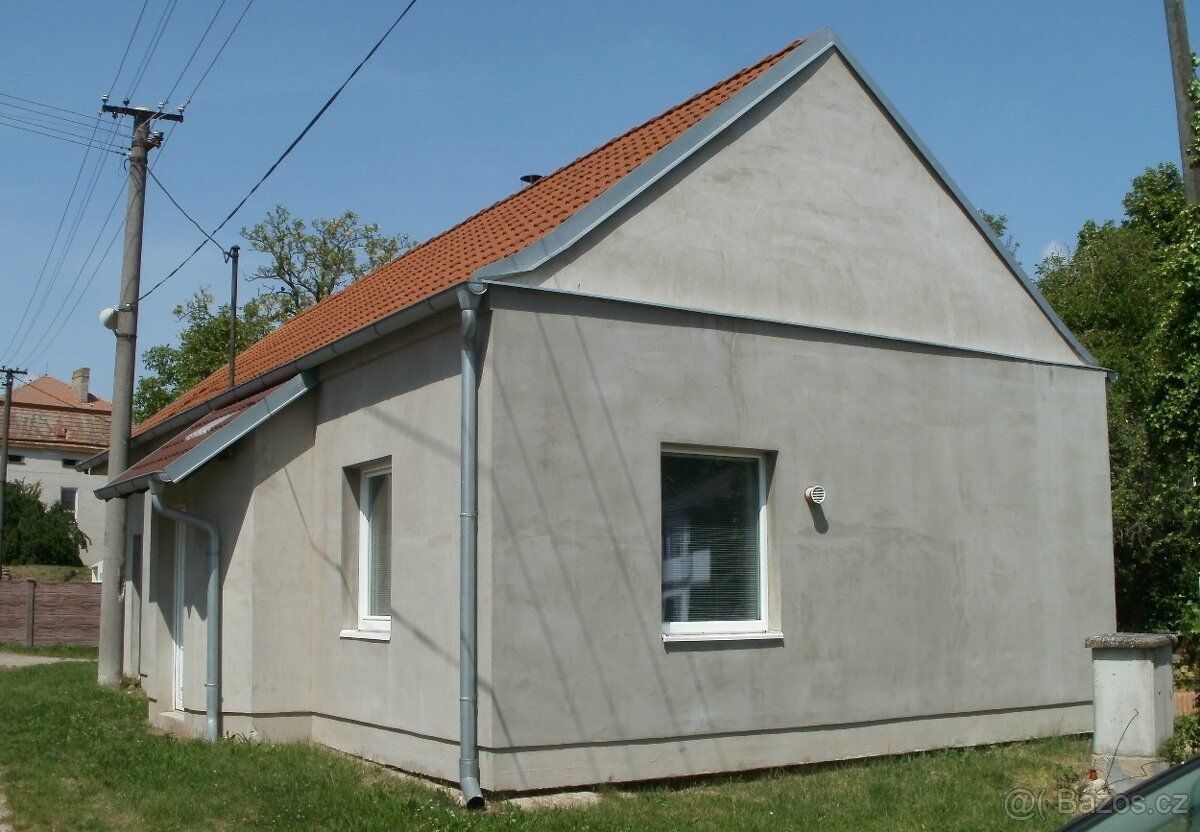 Sprzedam dom w miejscowości MACKOVICE. Nadaje się dla