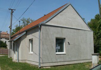 Sprzedam dom w miejscowości MACKOVICE. Nadaje się dla