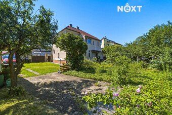 Pronájem bytu 2+1 ve zvýšeném přízemí domu z 20 let minulého