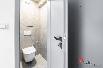 Sprzedaję mieszkania/3+1, 65 m2, ul. Dukelska 630/1, 39102