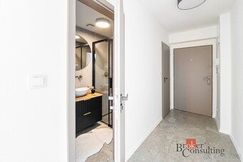 Sprzedaję mieszkania/3+1, 65 m2, ul. Dukelska 630/1, 39102