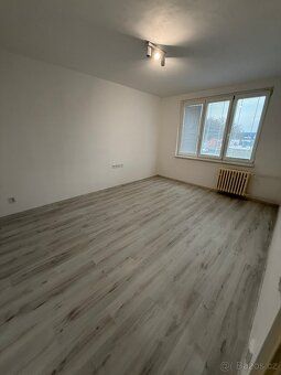 Pronájem bytu: 1+1 ulice Marie Majerové Velikost: 38 m2 vč. 