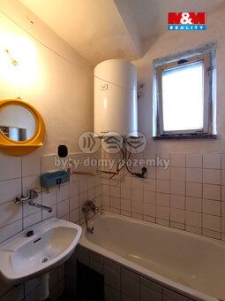 Nabízíme Vám k prodeji byt 3+1 s balkonem v obci Lužice. Byt