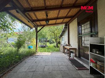 Nabízíme k prodeji zahradu s rekreační chatkou v klidné a vy