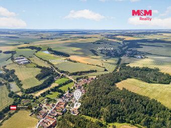 Nabízíme k prodeji rodinný dům v klidné obci Bačkovice, neda